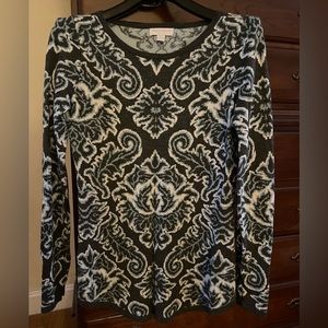 Women’s sweater